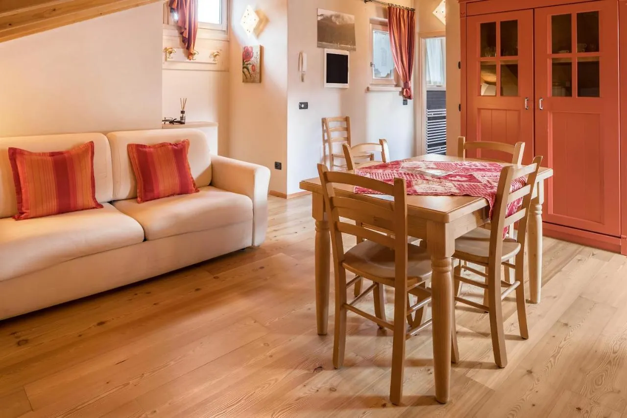 Snow Chalet 3 Elements Livigno Apartment